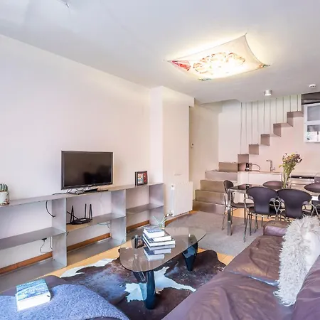 Appartement - Pool Terrace In Center *
